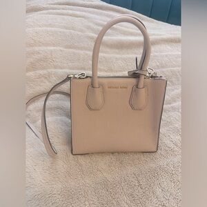 Michael Kors small pale pink purse